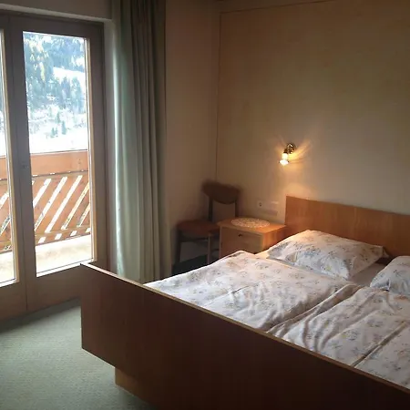 Gastehaus Lisbeth Pensión 2*