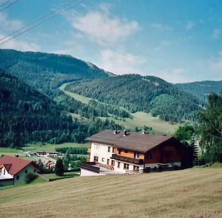 Pensión Gastehaus Lisbeth 2*
